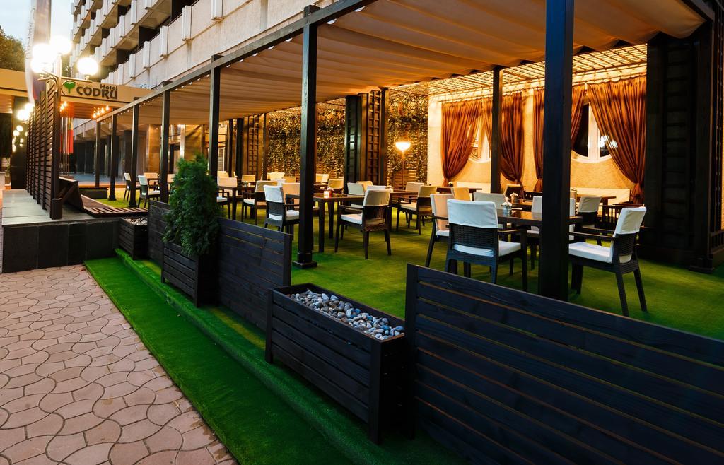 Codru Hotel Chisinau Luaran gambar