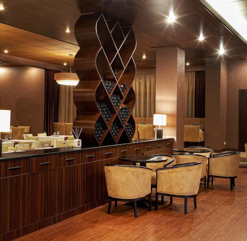 Codru Hotel Chisinau Luaran gambar
