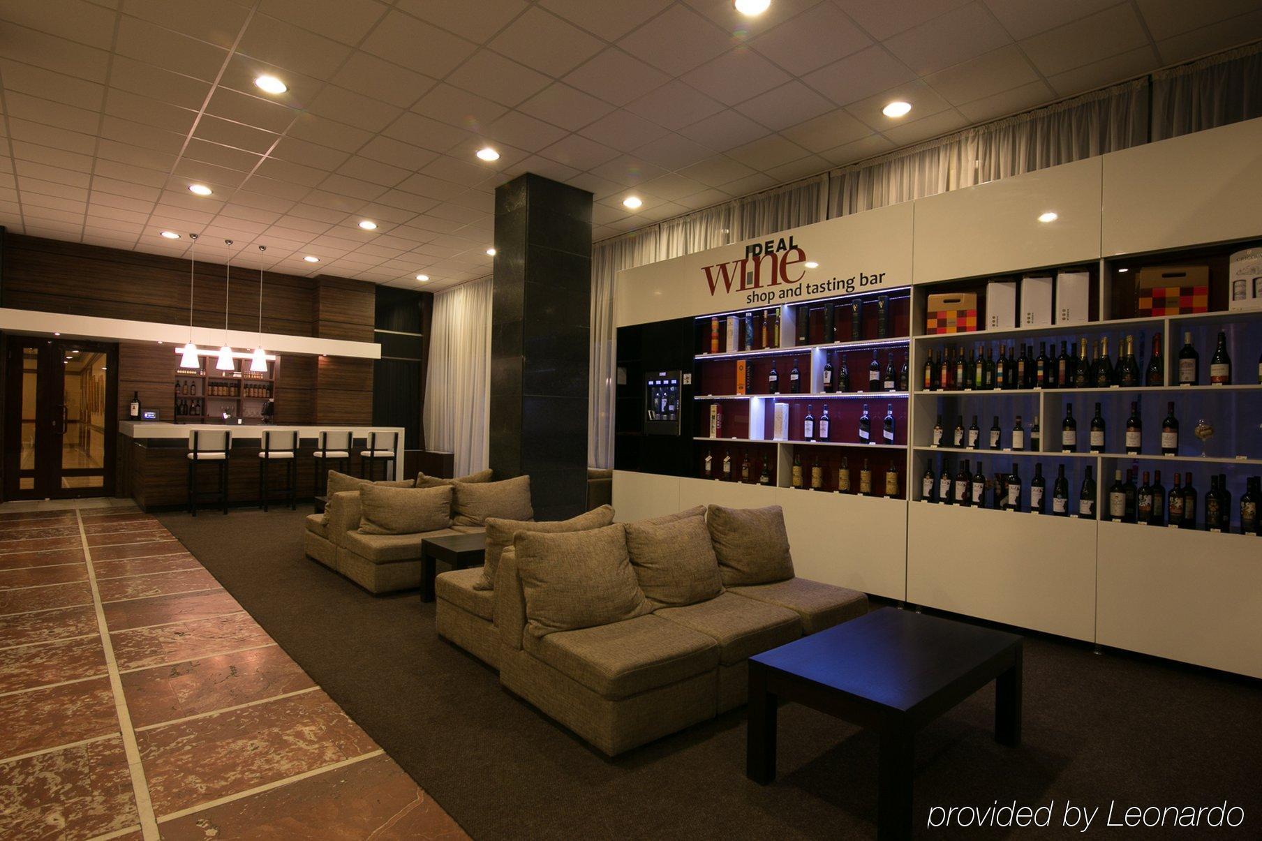 Codru Hotel Chisinau Luaran gambar