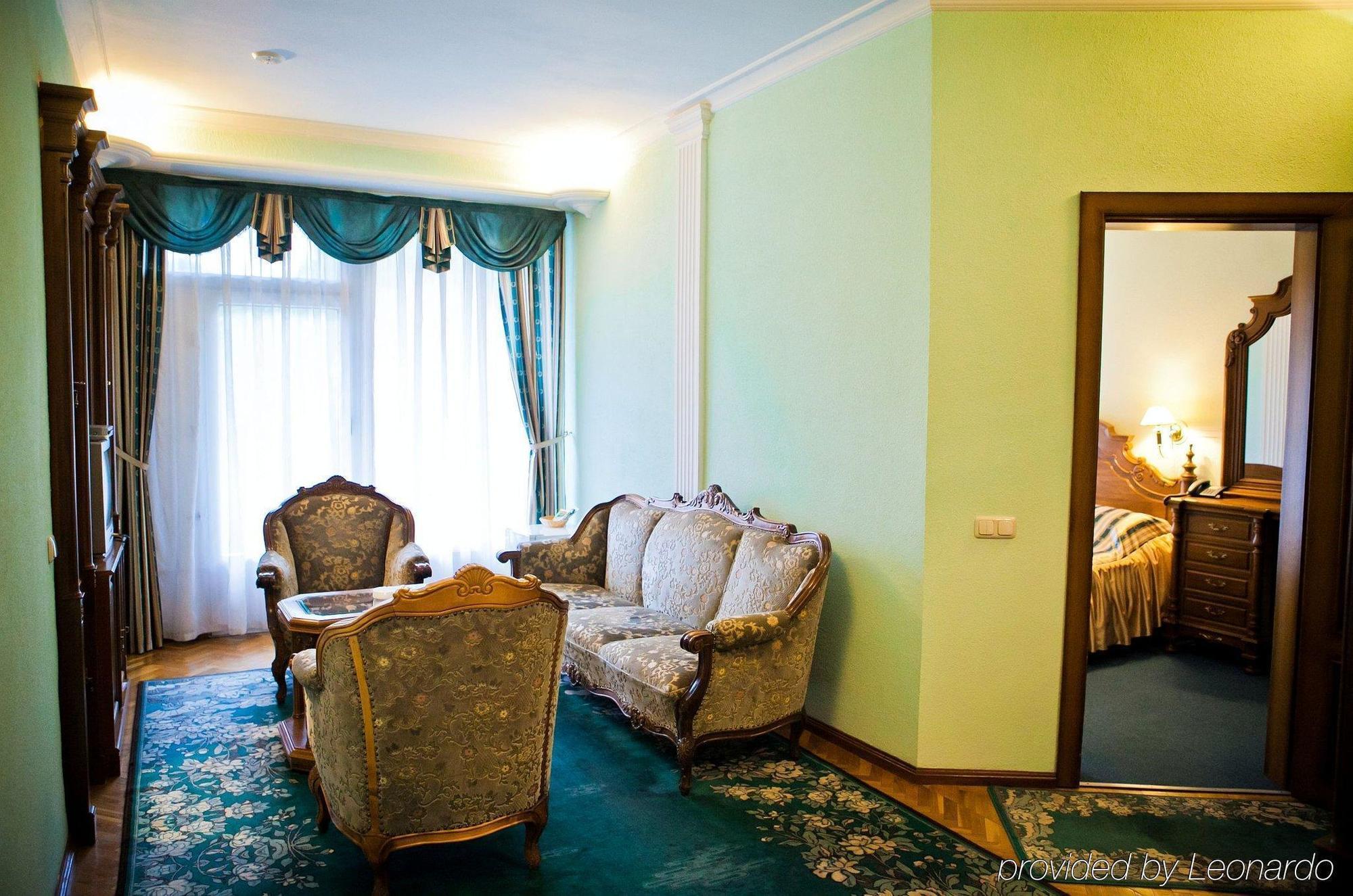 Codru Hotel Chisinau Luaran gambar