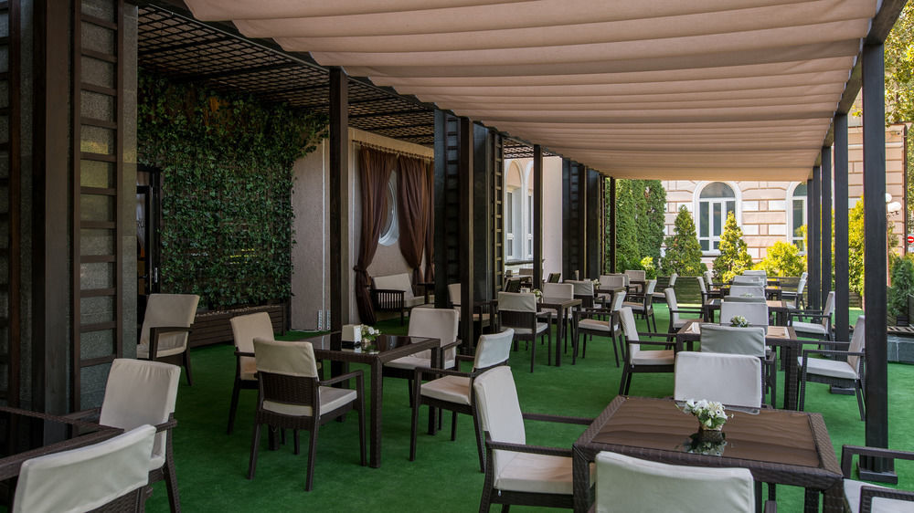 Codru Hotel Chisinau Luaran gambar